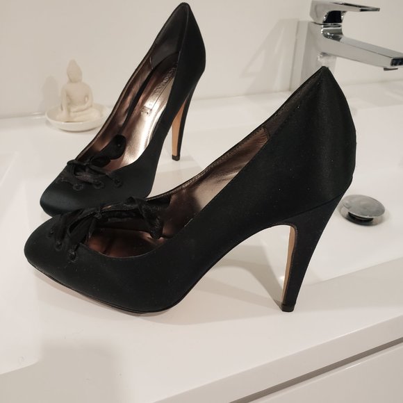 BCBG - Picture 2 of 4